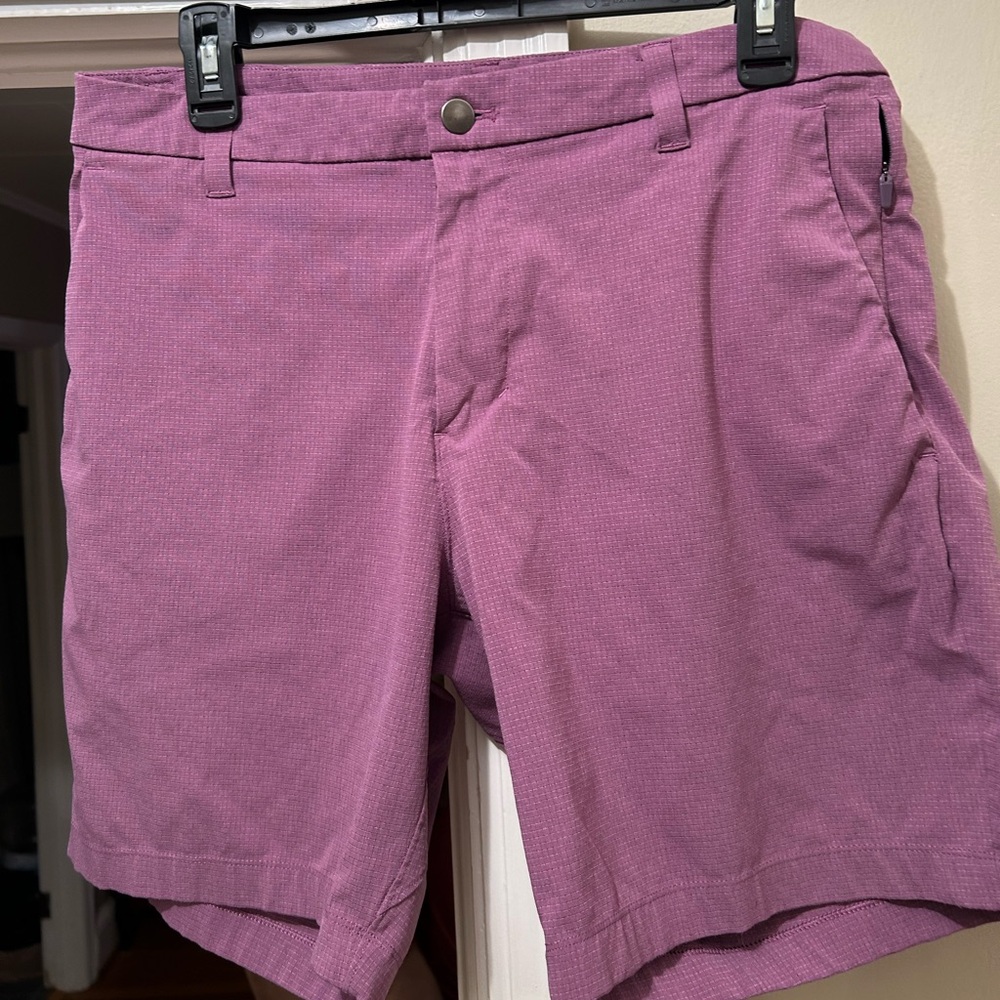 Lululemon Men Shorts
